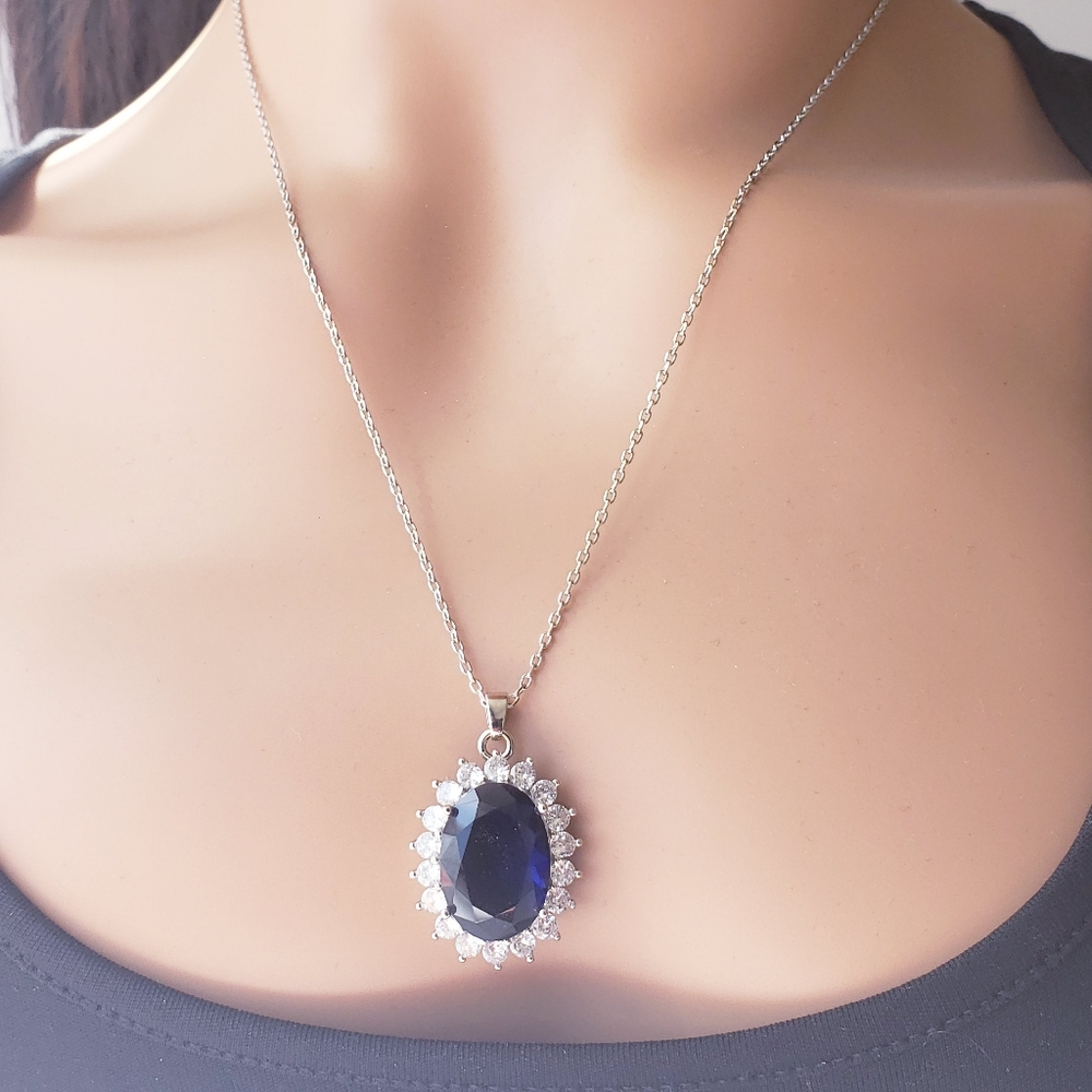 💙New! 🤍Simulated Sapphire & Diamond Necklace